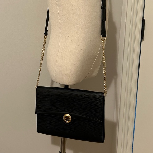LOUIS VUITTON Epi Pochette Arche Black Crossbody Bag - Picture 12 of 12